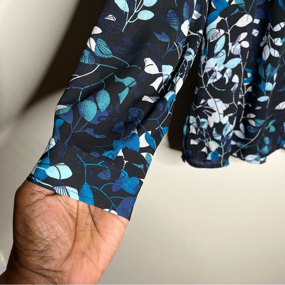 NWT Sejour Leaf Pattern Print Long Sleeve Button Down Front Blouse Size 14W - Picture 4 of 10